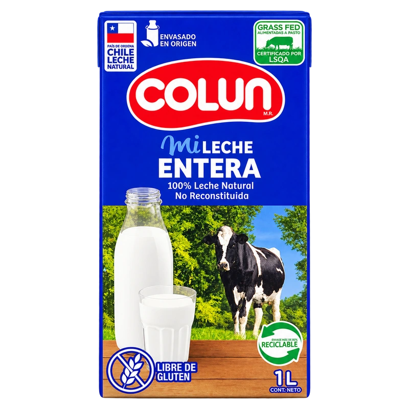 Caja de leche Colun Entera 1 litro por 12 unidades, envase centrado sobre fondo transparente